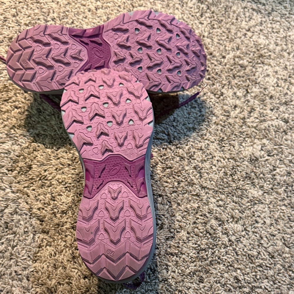 ASICS Women's Athletic Shoes in Purple and Yellow - Picture 4 of 4